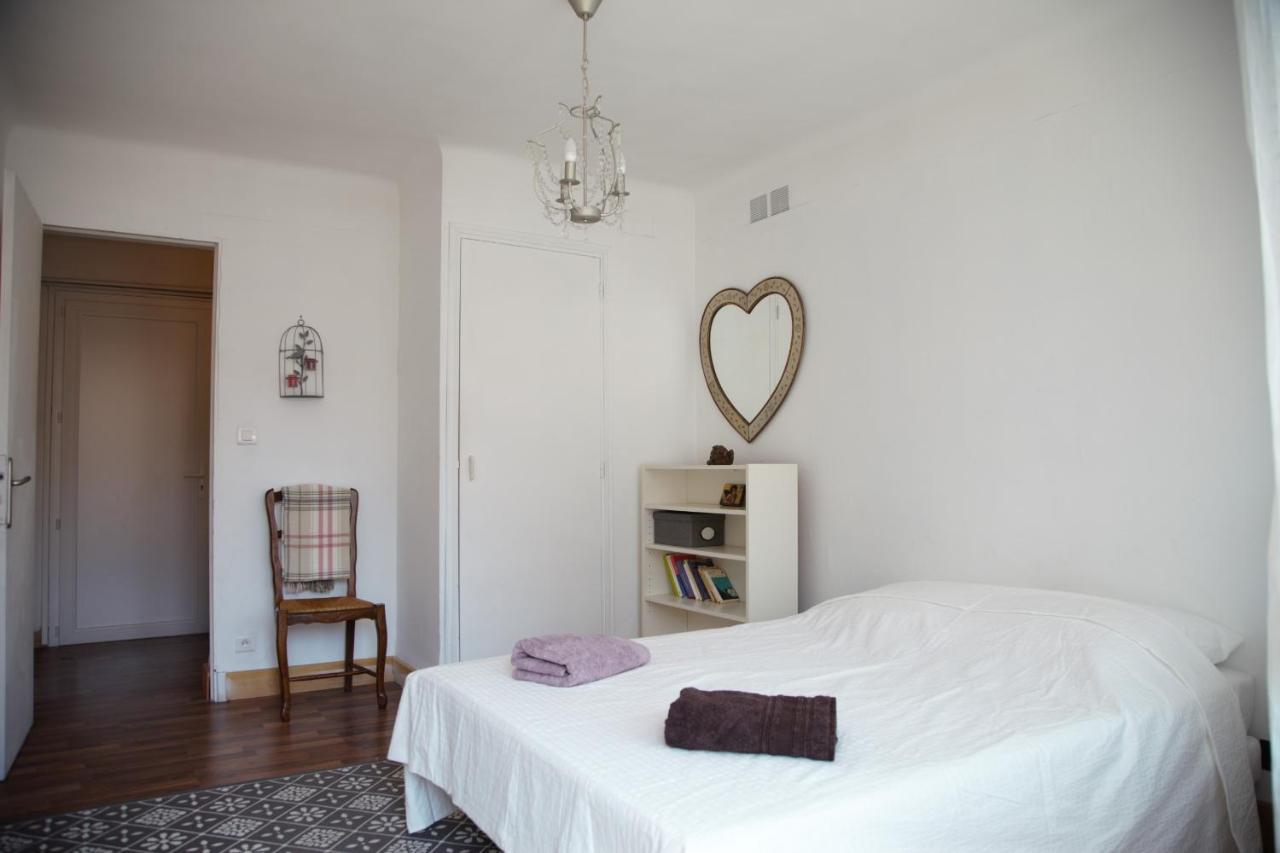 Laincel - Appartement lumineux le long du Rhône Arles Extérieur photo
