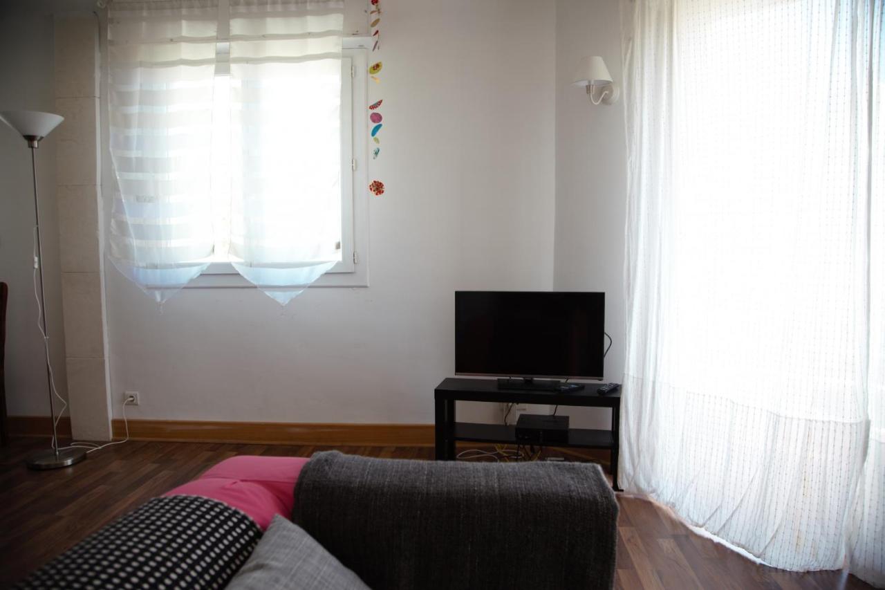 Laincel - Appartement lumineux le long du Rhône Arles Extérieur photo